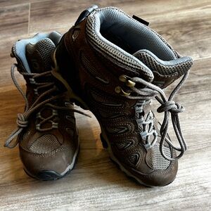 Women's Brown Hiking Boots nearly new 7.5